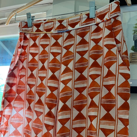 De Loreta - NWT - Two Piece Set - Size M - Picture 4 of 4